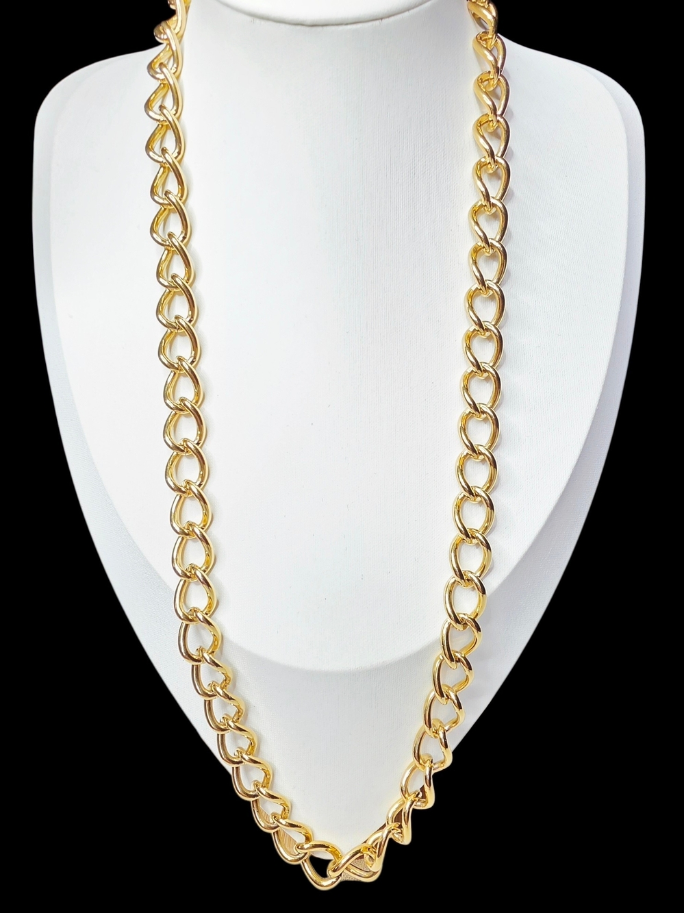 Chunky Gold Tone Chain Link Necklace